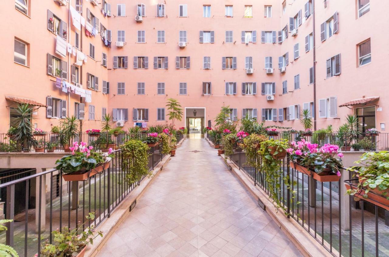 Vacanze Romane Holidays Экстерьер фото